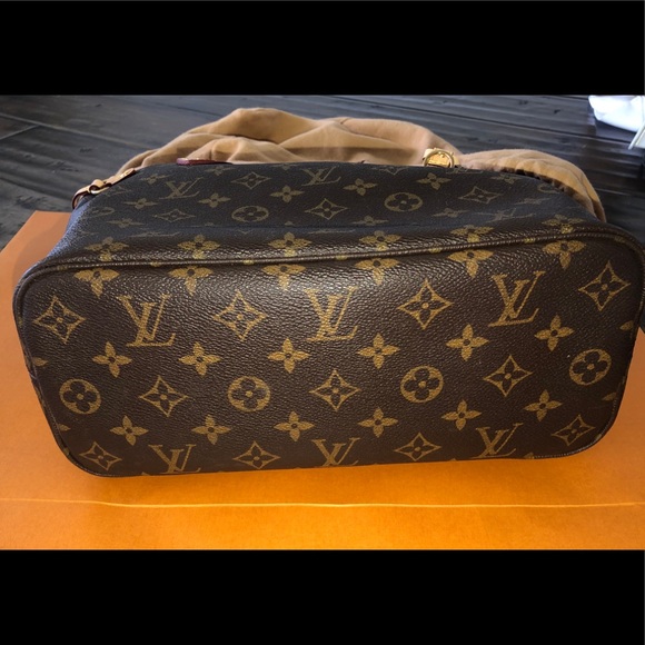 Authentic Louis Vuitton Monogram Neverfull PM Bag - Picture 6 of 7